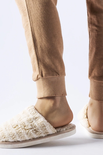 Pantuflas cálidas de rayas...