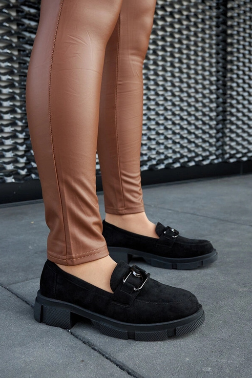 Mocasines negros masivos con hebilla...