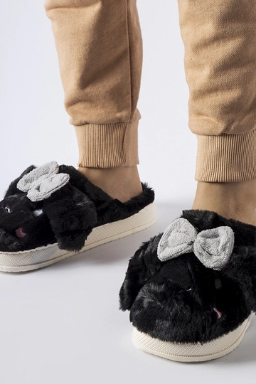 Pantuflas negras calentitas con orejas y lazo Gilda