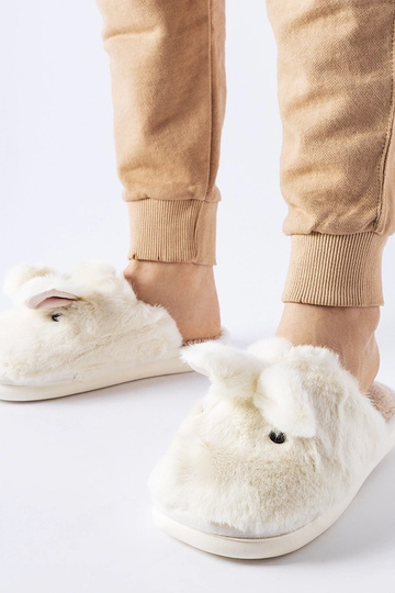 Zapatillas blancas...