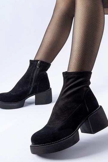 Botines negros aislantes de taco macizo, piel natural, Maria