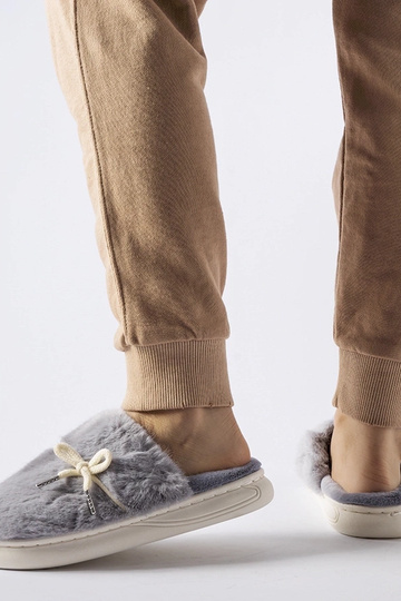 Zapatillas grises con... 2