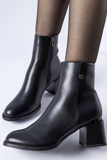 Botines negros con tacón de bloque y aislamiento Fleurette 2