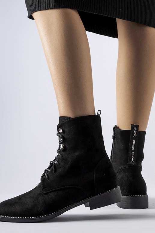 Botas negras aislantes de ante...