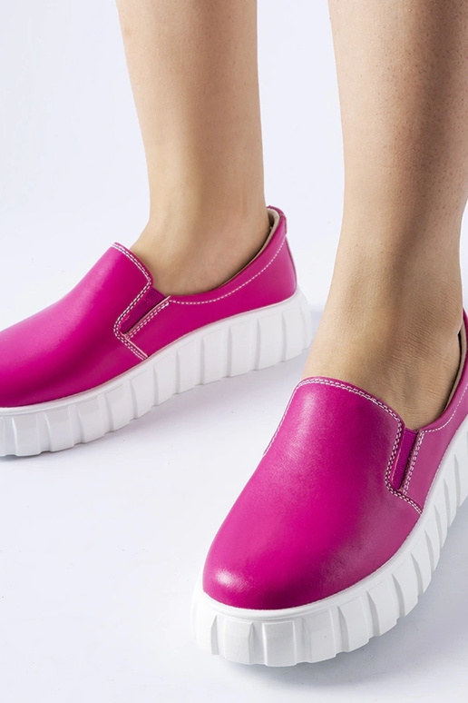 Zapatos de eslora rosas Igreja