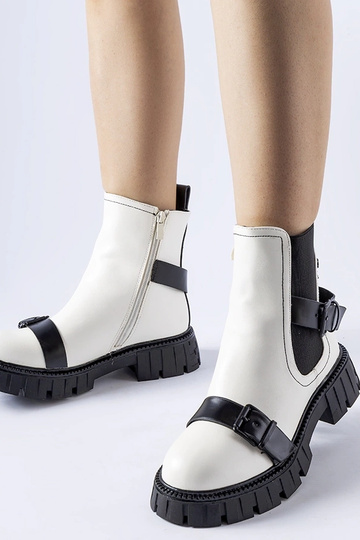 Botines blancos con suela Fontarine masiva 2