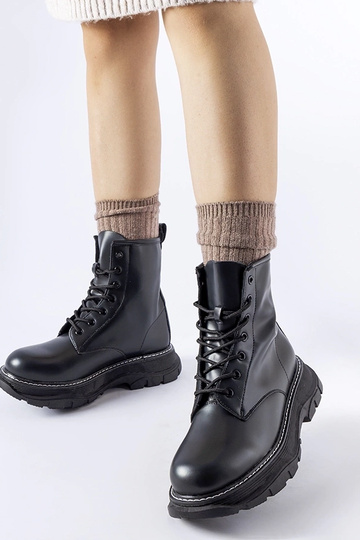 Zapatos de obreros negros... 2