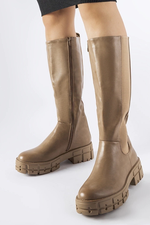 Botas planas aislantes marrones Ceredano