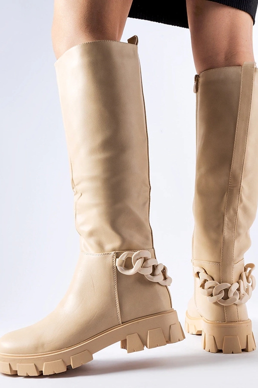 Botas planas beige con cadena Armand