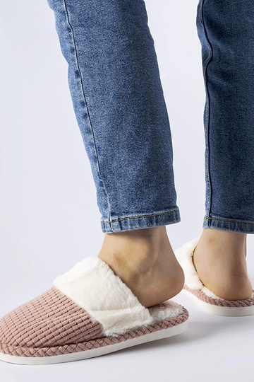 Pantuflas cálidas rosas...