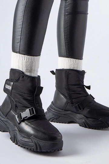 Botas de nieve negras con aislamiento y velcro Mernicco