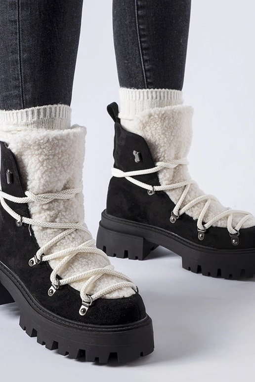 Obreros negros con lengua decorativa...