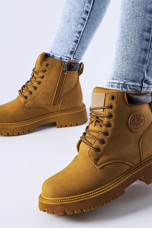 Botas de trabajo clásicas marrones...