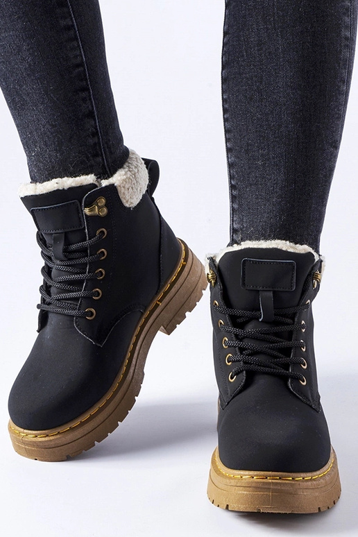 Trabajadores de Burgondi con...