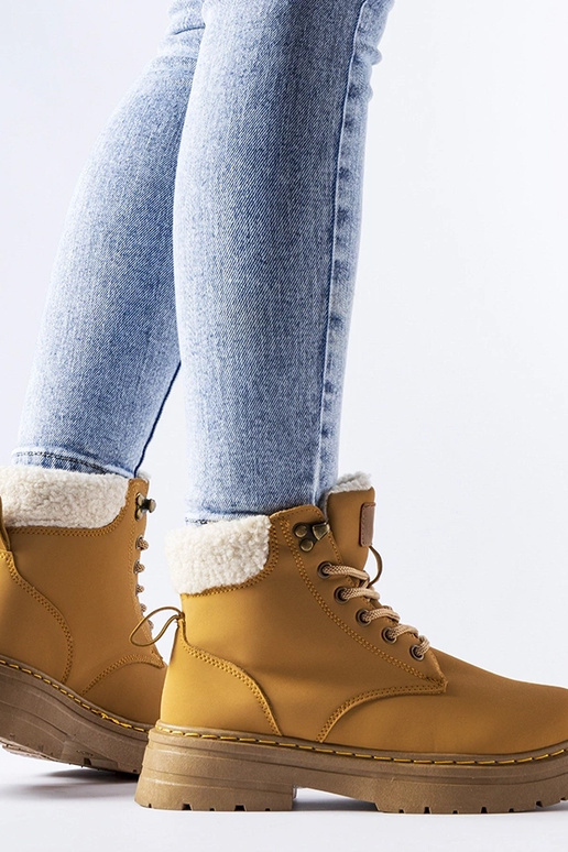 Trabajadores de Burgondi con...