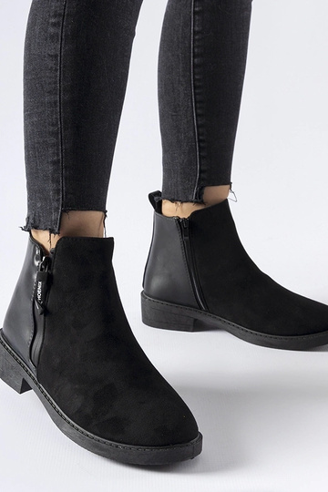 Botines clásicos negros con...