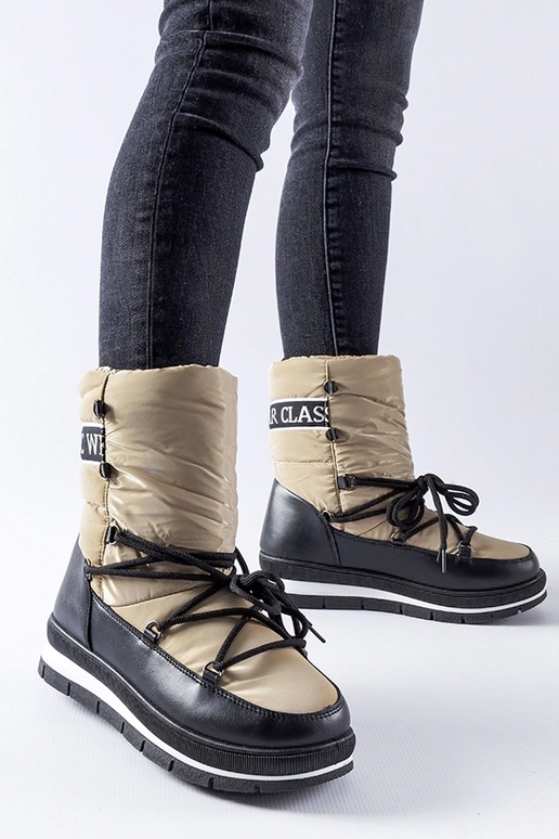 Botas de nieve en plataforma marrón...