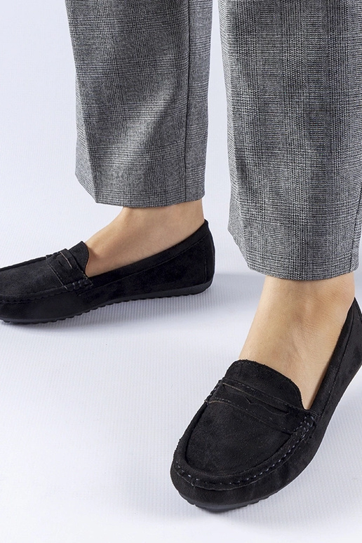 Mocasines negros de ante sintético...