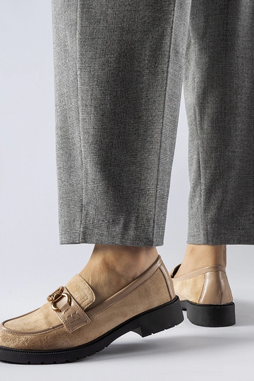 Mocasines con hebilla Seggiano en color beige 2