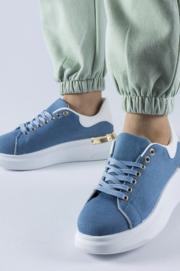 Zapatillas de plataforma Scuderlando en color azul marino 2