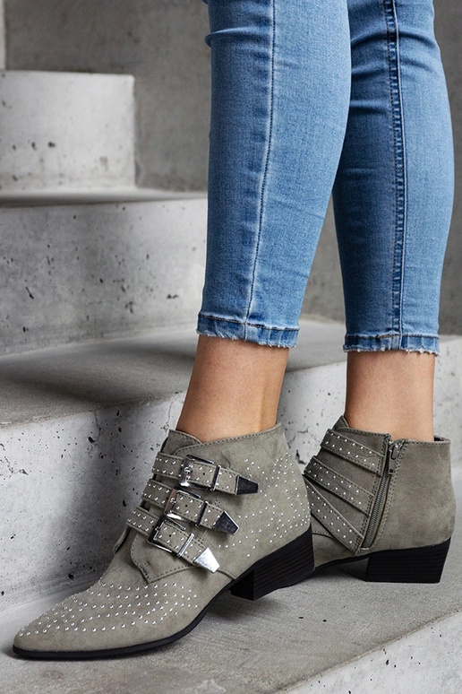 Botines decorativos verdes con tacón...