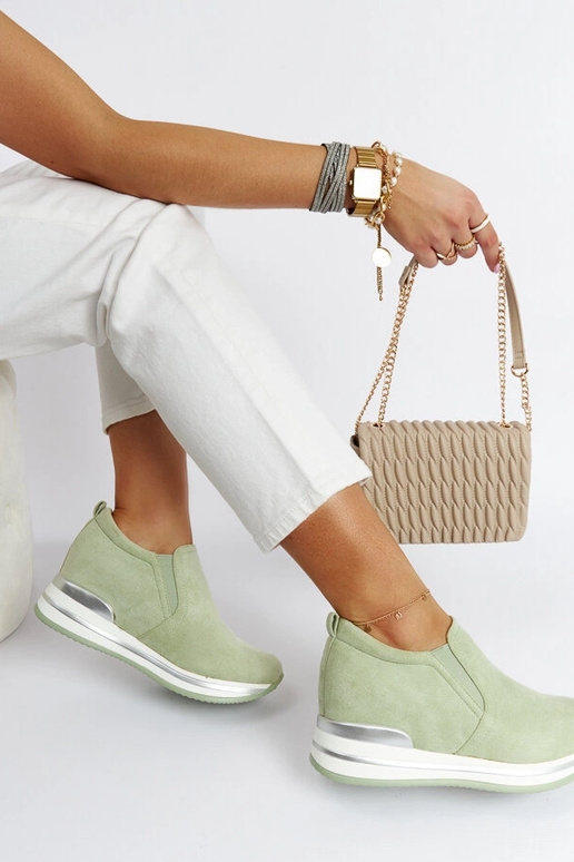 Zapatillas verdes con cuña Alquippa Zapatillas verdes con cuña Alquippa