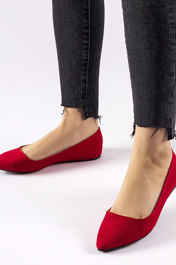 Bailarinas rojas de punta... 2