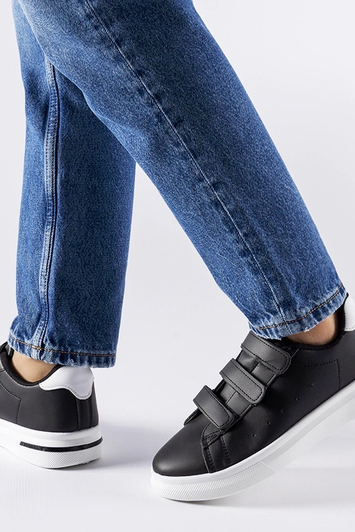 Zapatillas negras con velcro Paré -...