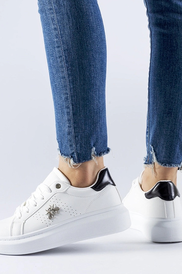 Zapatillas blancas con aplicación de circonitas Fairfax