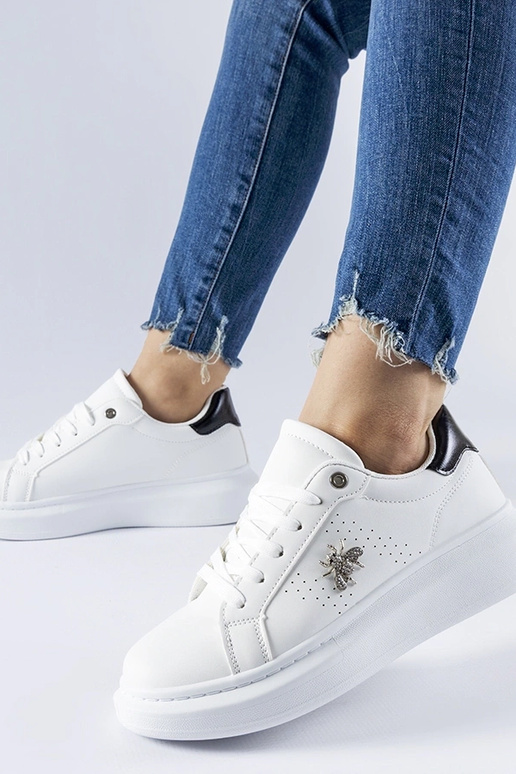 Zapatillas blancas con aplicación de...