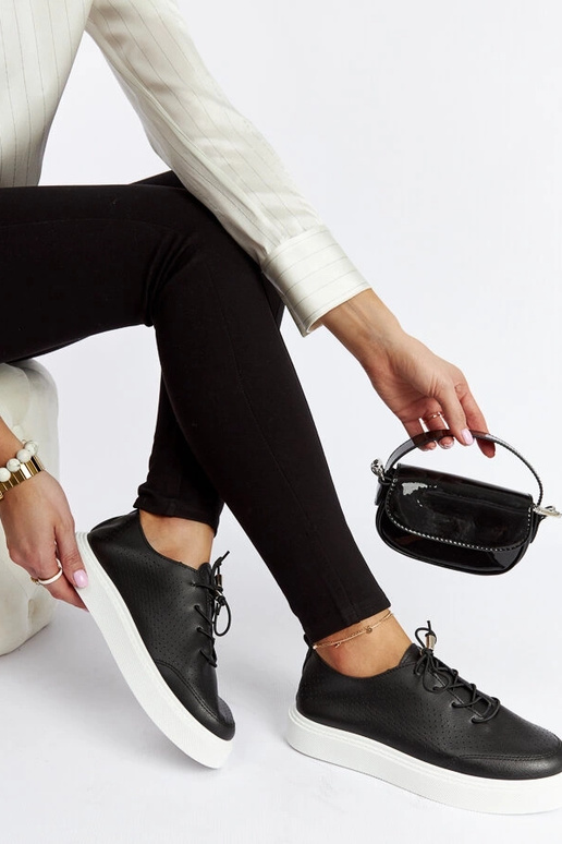 Zapatillas negras perforadas Laytonville