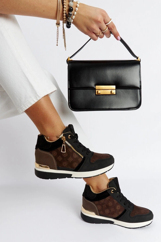 Zapatillas negras de cuña Knoxville