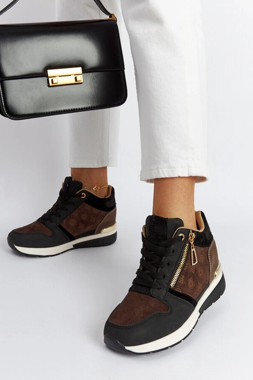 Zapatillas negras de cuña Knoxville