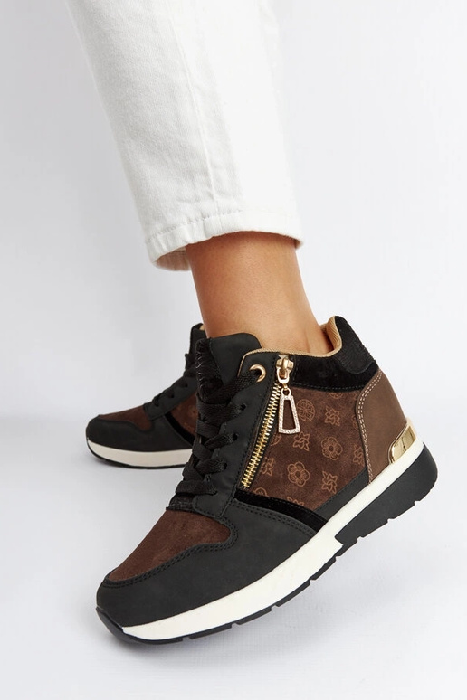 Zapatillas negras de cuña Knoxville