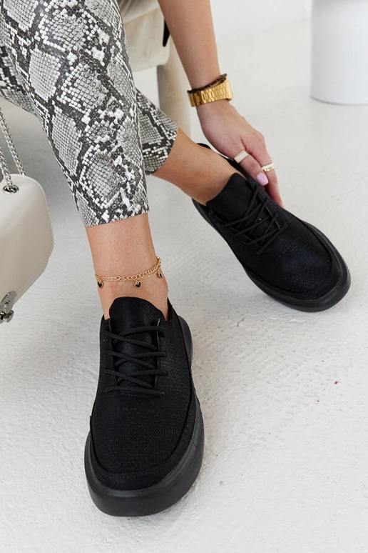 Zapatillas negras de mujer con...