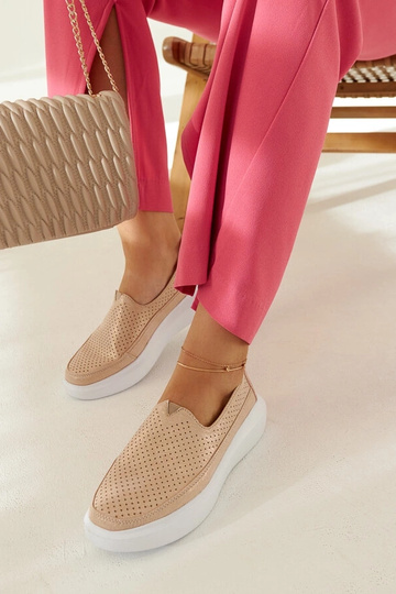Zapatos de mujer sin cordones calados dorados con suela gruesa Marcie