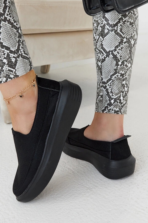 Zapatos de mujer negros calados, sin...