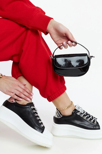 Zapatillas negras de... 2