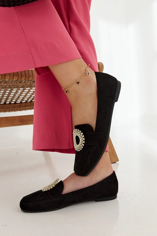 Mocasines negros decorados con...