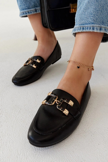 Mocasines negros con hebilla Comerio