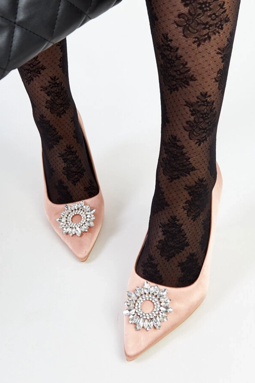 Stilettos satinados beige con...