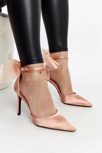 Tacones con lazo rosa claro de Ilaysa