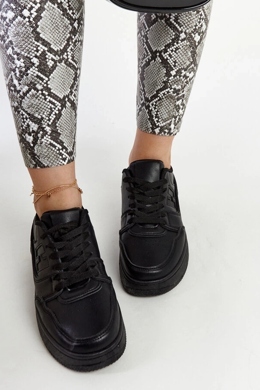 Zapatillas negras con plataforma Mentha