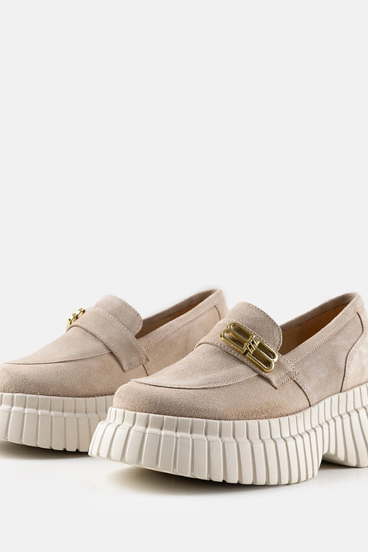 Zapatos de ante beige con plataforma...