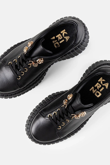 Zapatillas negras de piel con plataforma Karino 2