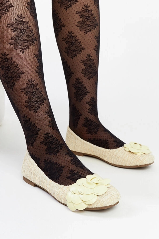 Bailarinas amarillas con flor... Bailarinas amarillas con flor...