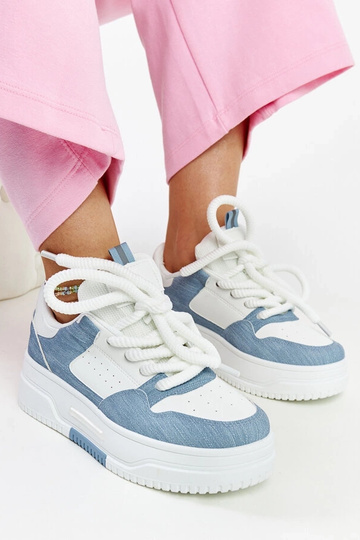 Zapatillas blancas y azules en plataforma Szekeres