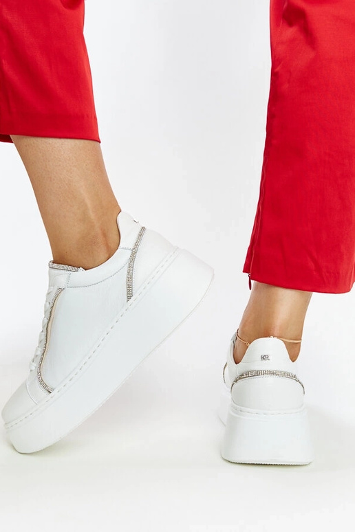 Zapatillas de cuero blancas con...