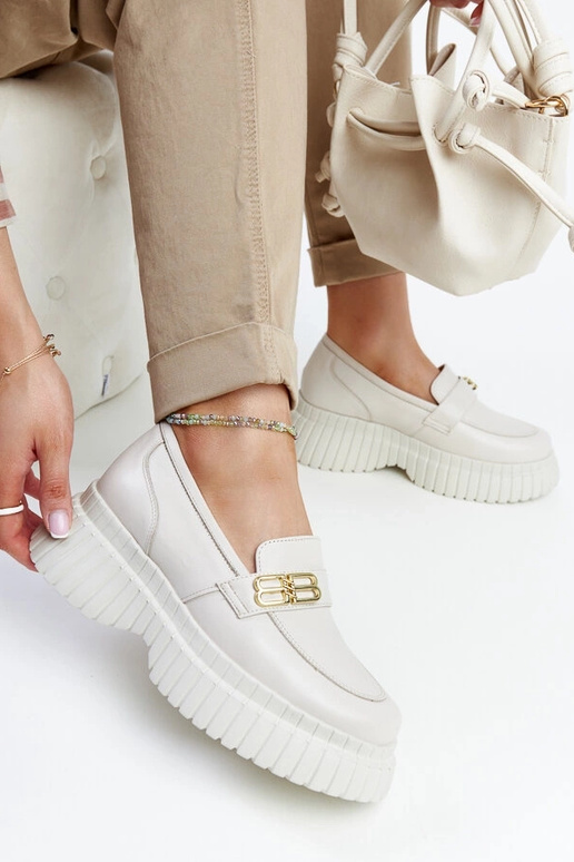 Zapatos de cuero beige claro Karino