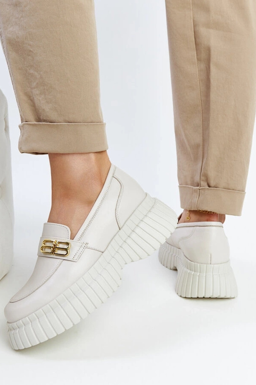 Zapatos de cuero beige claro Karino